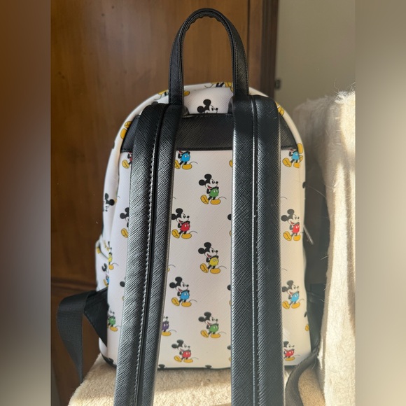 Loungefly Backpack - Picture 2 of 5